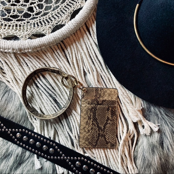 Handbags - Snakeskin Wallet ID Holder Keyring Bracelet (Taupe)